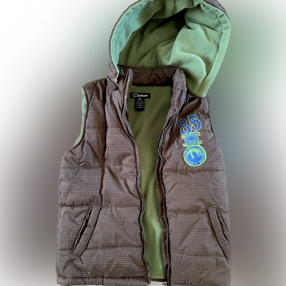 Boys puffy lined vest By Urban